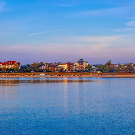 Strandidyll Neubau 1 1 Mit Balkon Apartamento Binz